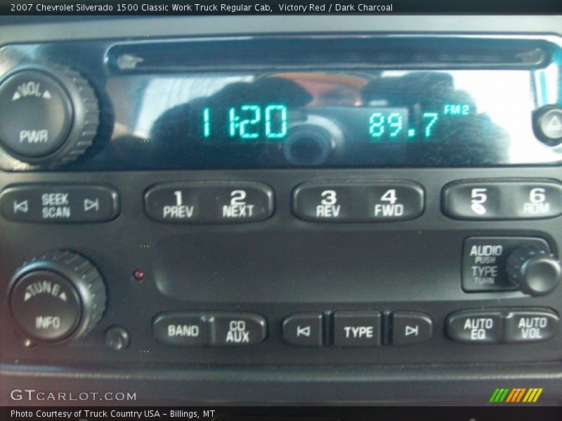 Victory Red / Dark Charcoal 2007 Chevrolet Silverado 1500 Classic Work Truck Regular Cab