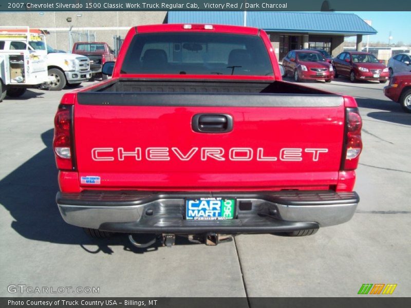 Victory Red / Dark Charcoal 2007 Chevrolet Silverado 1500 Classic Work Truck Regular Cab