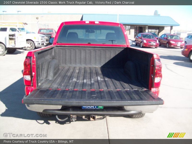 Victory Red / Dark Charcoal 2007 Chevrolet Silverado 1500 Classic Work Truck Regular Cab