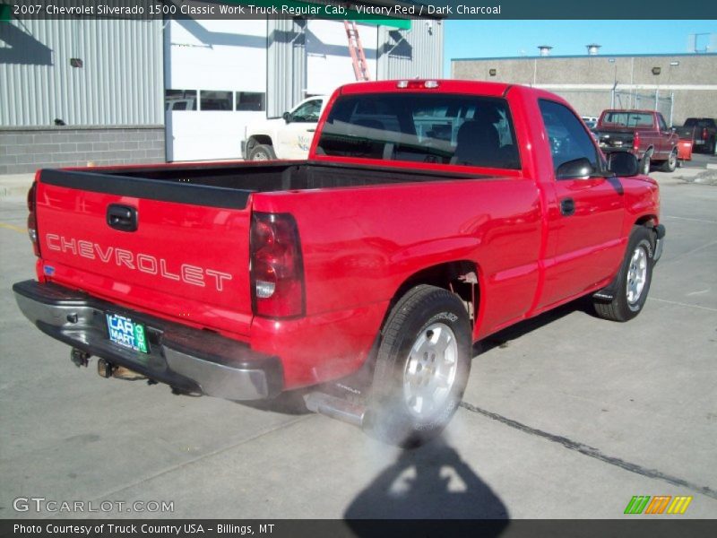 Victory Red / Dark Charcoal 2007 Chevrolet Silverado 1500 Classic Work Truck Regular Cab