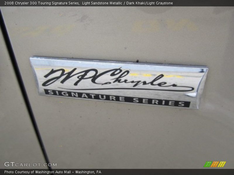 Light Sandstone Metallic / Dark Khaki/Light Graystone 2008 Chrysler 300 Touring Signature Series