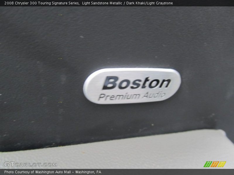 Light Sandstone Metallic / Dark Khaki/Light Graystone 2008 Chrysler 300 Touring Signature Series