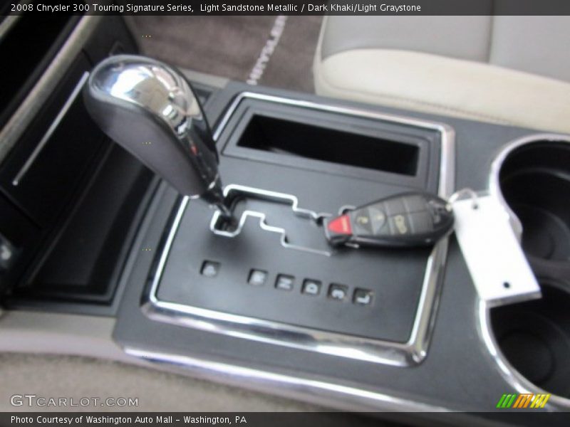 Light Sandstone Metallic / Dark Khaki/Light Graystone 2008 Chrysler 300 Touring Signature Series