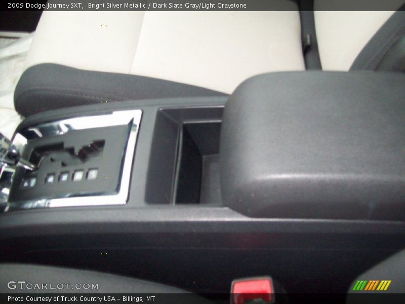 Bright Silver Metallic / Dark Slate Gray/Light Graystone 2009 Dodge Journey SXT
