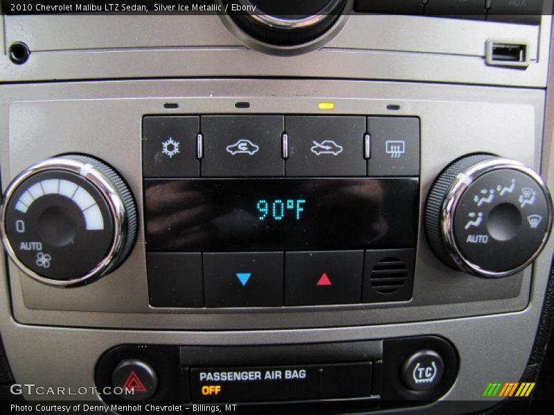 Controls of 2010 Malibu LTZ Sedan