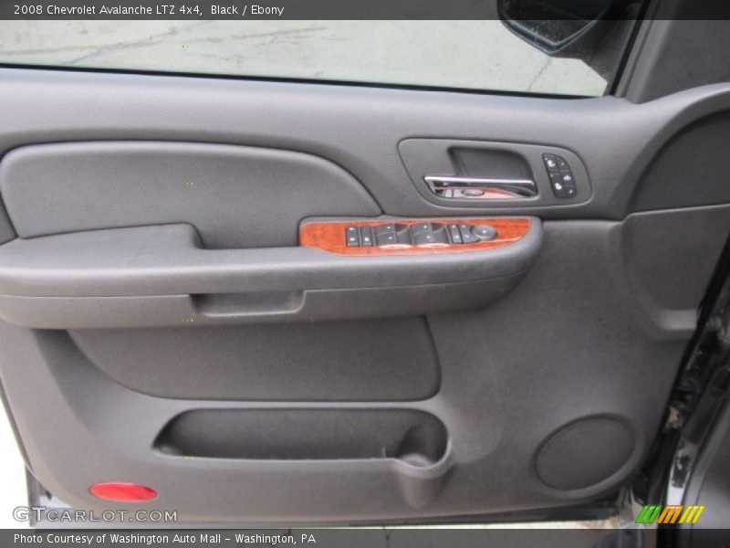 Black / Ebony 2008 Chevrolet Avalanche LTZ 4x4