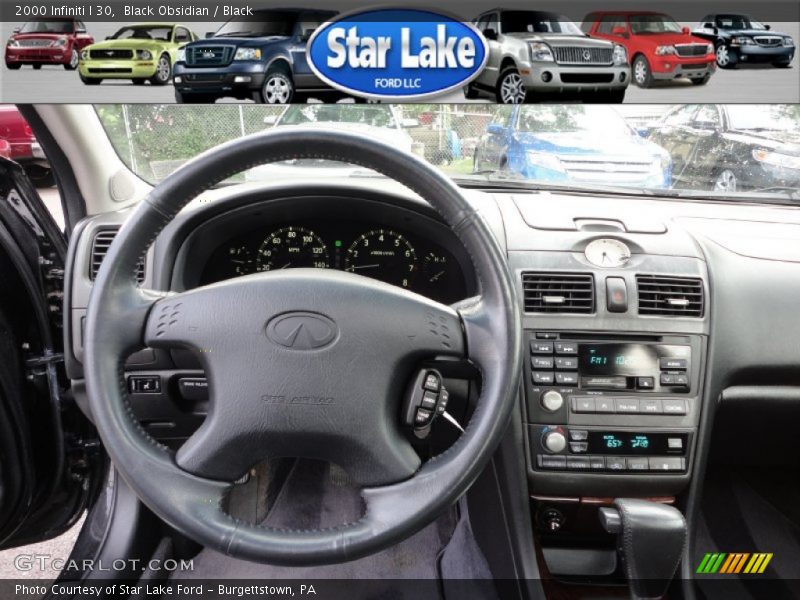 Black Obsidian / Black 2000 Infiniti I 30