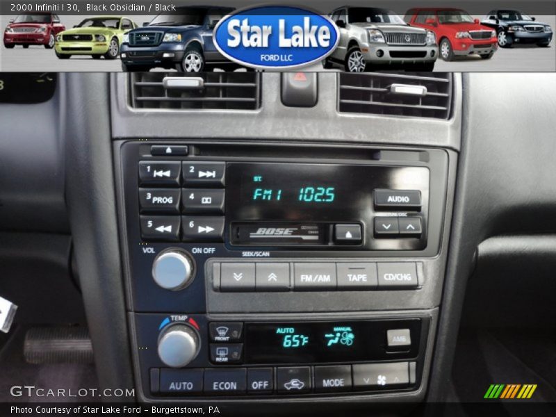 Black Obsidian / Black 2000 Infiniti I 30