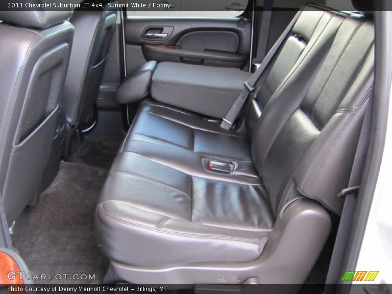 Summit White / Ebony 2011 Chevrolet Suburban LT 4x4