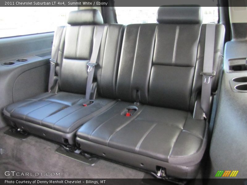 Summit White / Ebony 2011 Chevrolet Suburban LT 4x4