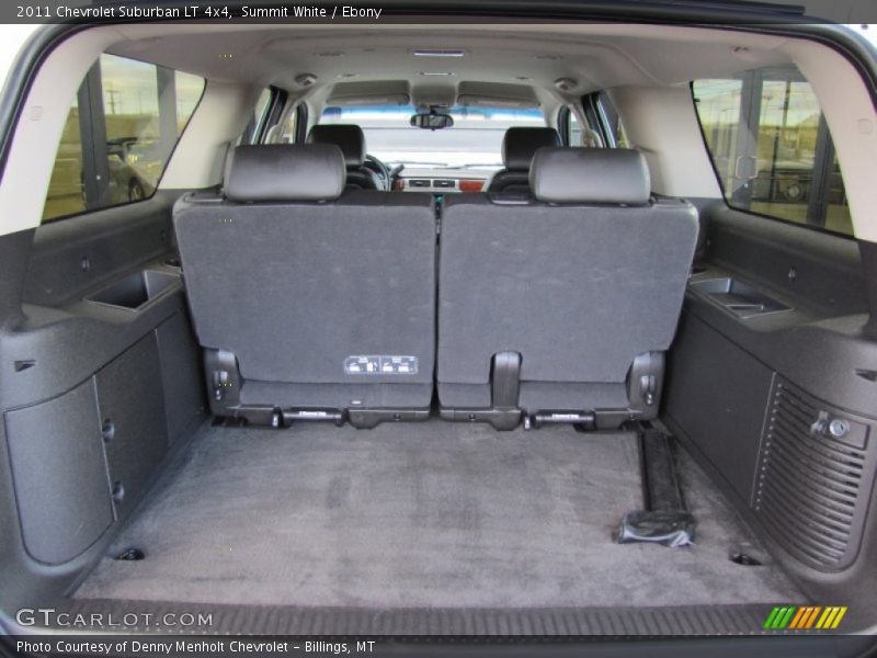 Summit White / Ebony 2011 Chevrolet Suburban LT 4x4