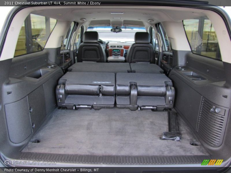 Summit White / Ebony 2011 Chevrolet Suburban LT 4x4