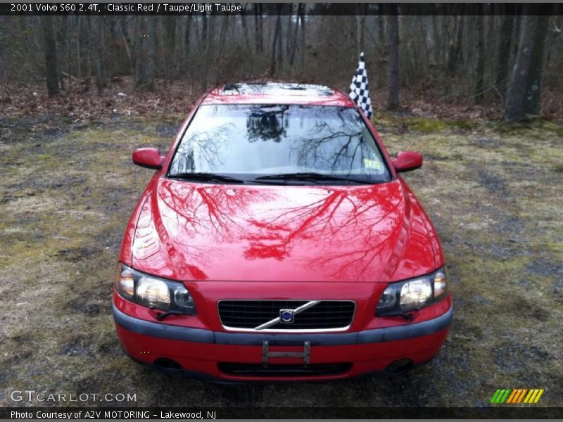 Classic Red / Taupe/Light Taupe 2001 Volvo S60 2.4T