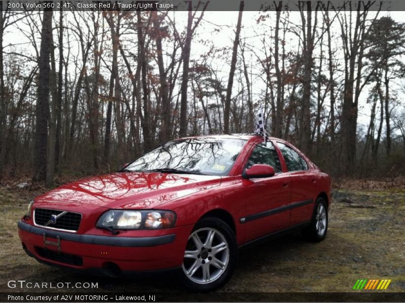 Classic Red / Taupe/Light Taupe 2001 Volvo S60 2.4T