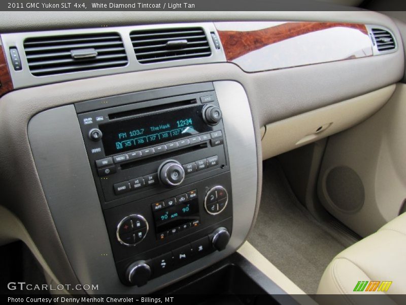 White Diamond Tintcoat / Light Tan 2011 GMC Yukon SLT 4x4