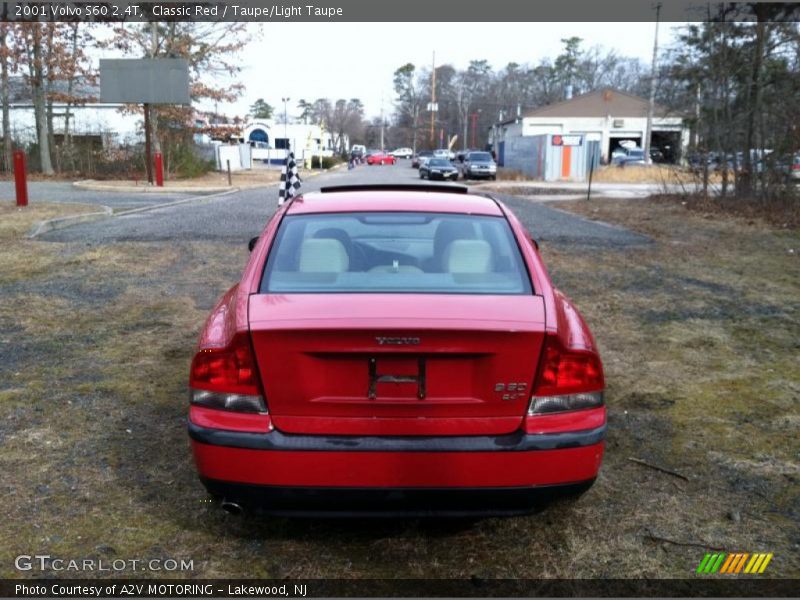 Classic Red / Taupe/Light Taupe 2001 Volvo S60 2.4T