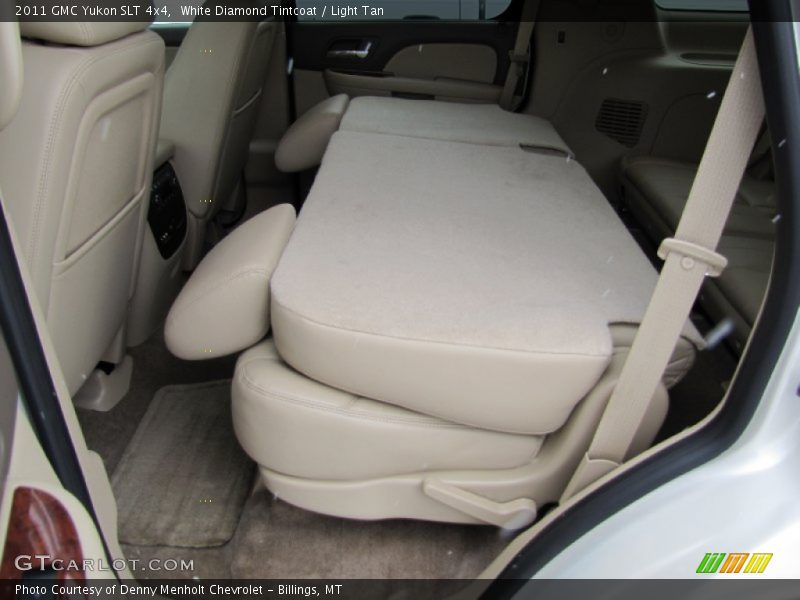 White Diamond Tintcoat / Light Tan 2011 GMC Yukon SLT 4x4