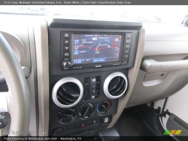 Stone White / Dark Slate Gray/Medium Slate Gray 2010 Jeep Wrangler Unlimited Sahara 4x4