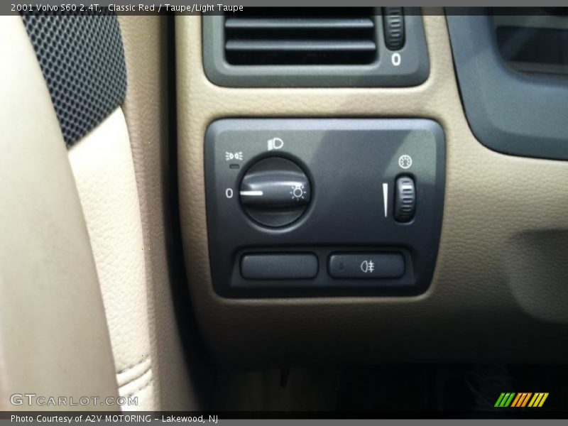 Classic Red / Taupe/Light Taupe 2001 Volvo S60 2.4T