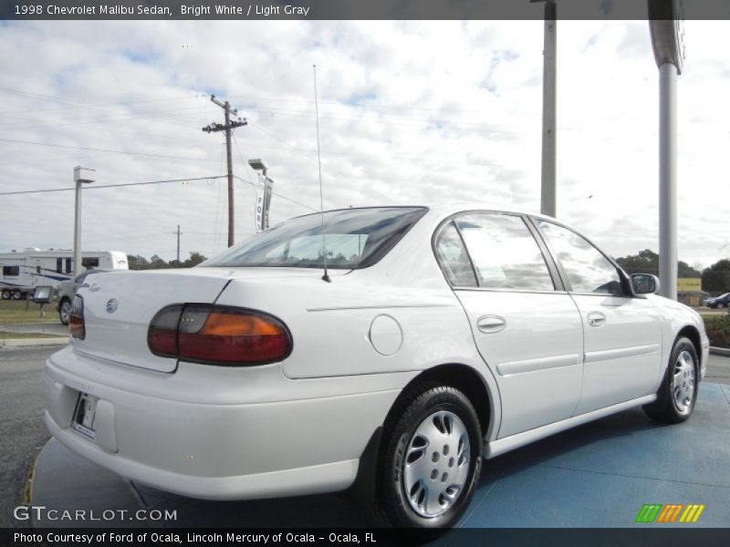 Bright White / Light Gray 1998 Chevrolet Malibu Sedan