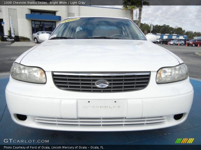 Bright White / Light Gray 1998 Chevrolet Malibu Sedan