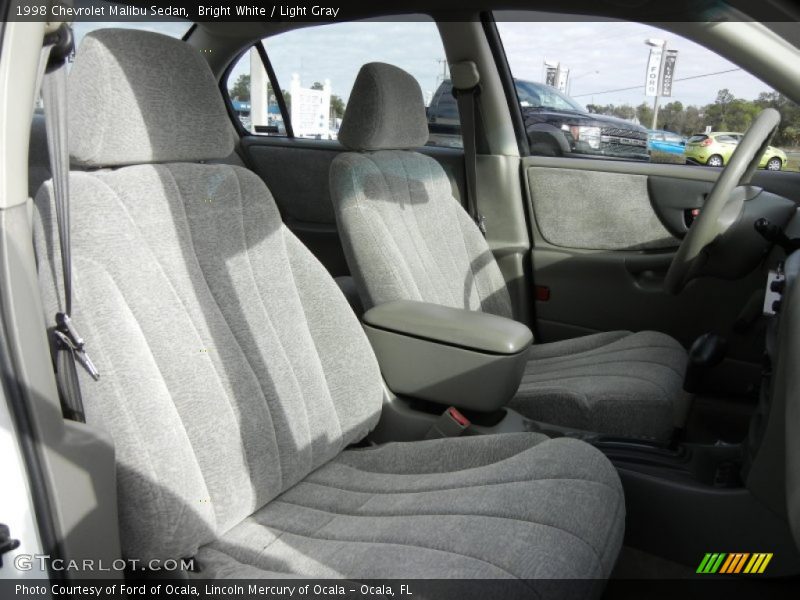 Bright White / Light Gray 1998 Chevrolet Malibu Sedan
