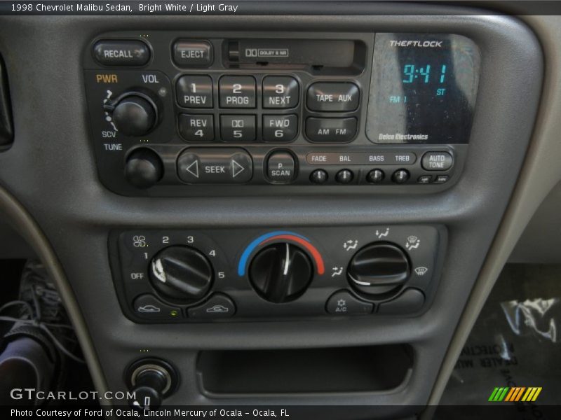 Controls of 1998 Malibu Sedan