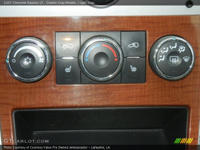 Granite Gray Metallic / Light Gray 2007 Chevrolet Equinox LT