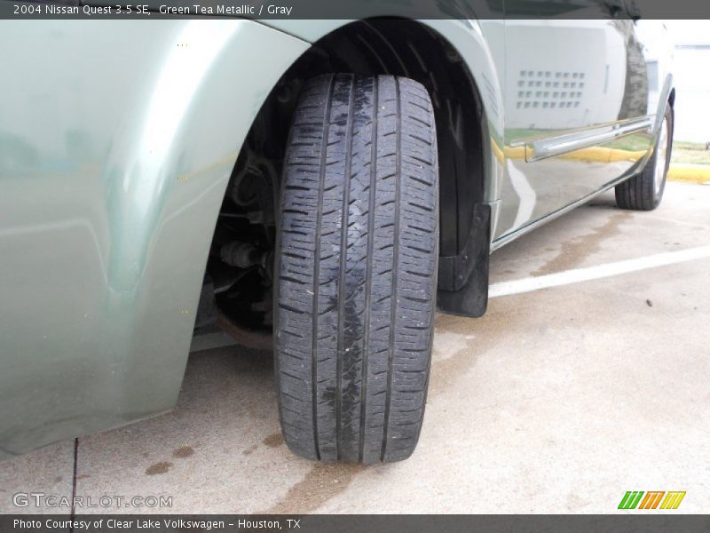 Green Tea Metallic / Gray 2004 Nissan Quest 3.5 SE
