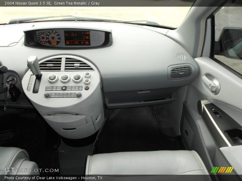 Green Tea Metallic / Gray 2004 Nissan Quest 3.5 SE