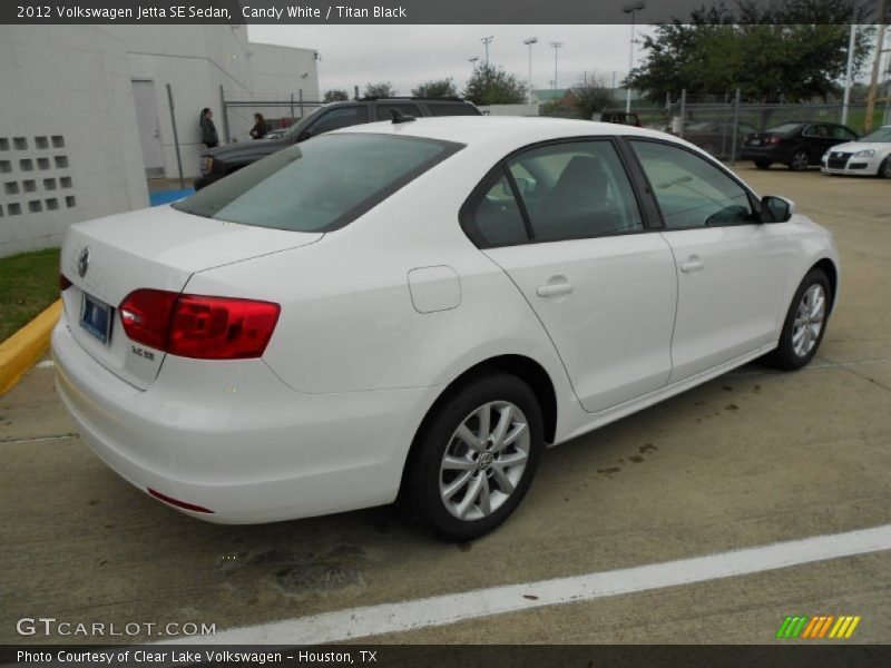 Candy White / Titan Black 2012 Volkswagen Jetta SE Sedan