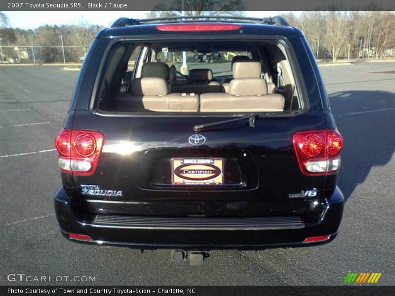 Black / Taupe 2007 Toyota Sequoia SR5