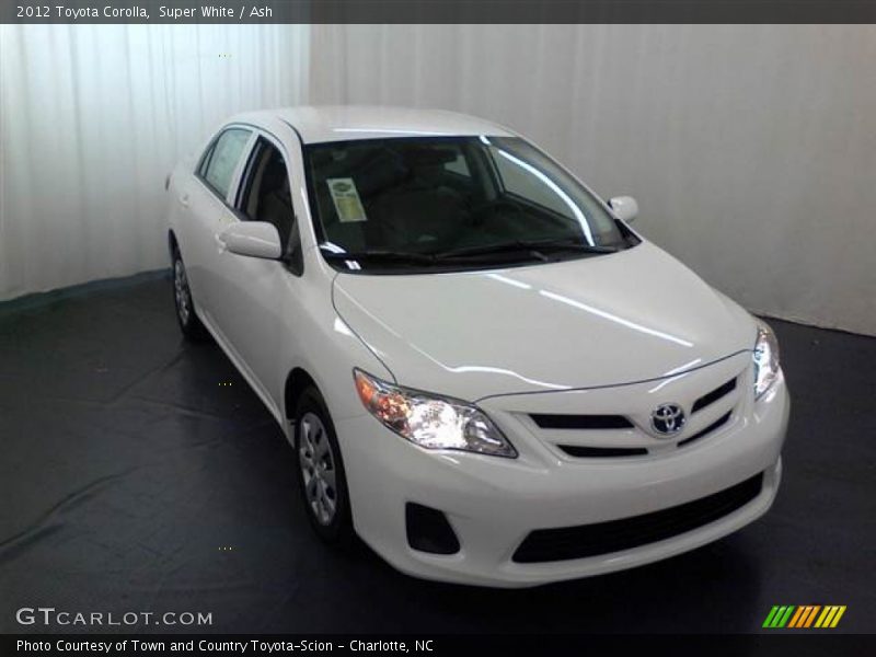 Super White / Ash 2012 Toyota Corolla