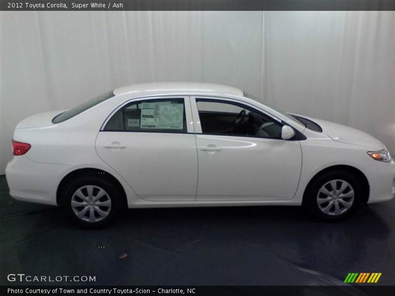 Super White / Ash 2012 Toyota Corolla