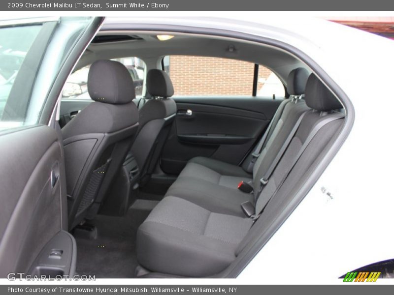 Summit White / Ebony 2009 Chevrolet Malibu LT Sedan