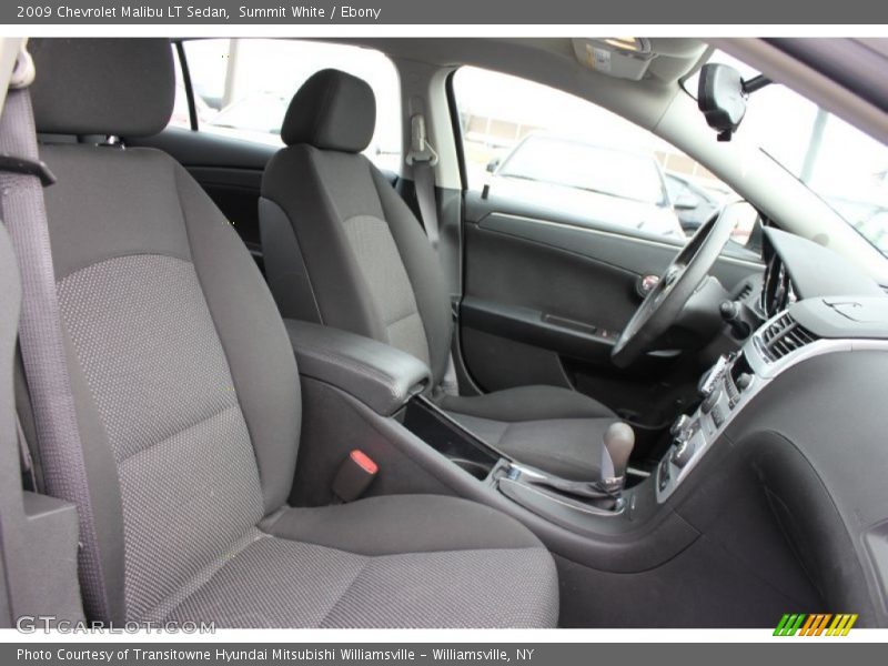 Summit White / Ebony 2009 Chevrolet Malibu LT Sedan