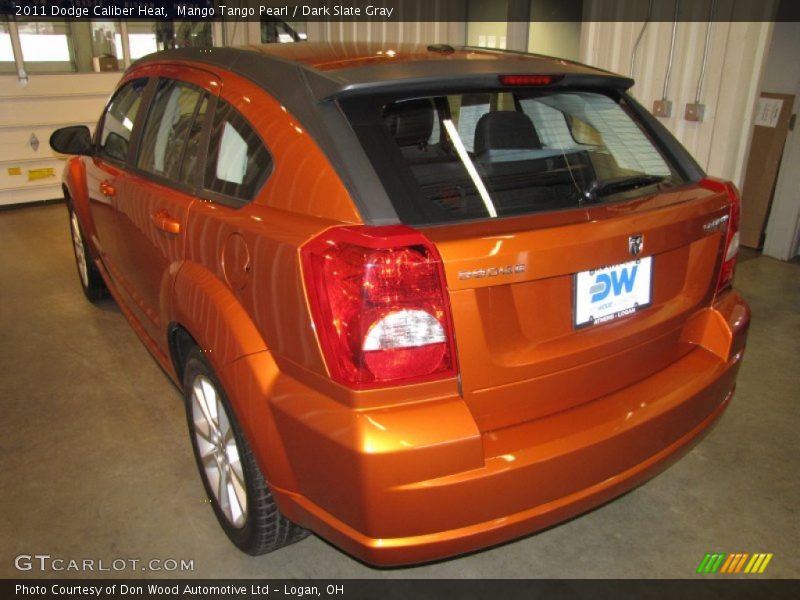 Mango Tango Pearl / Dark Slate Gray 2011 Dodge Caliber Heat