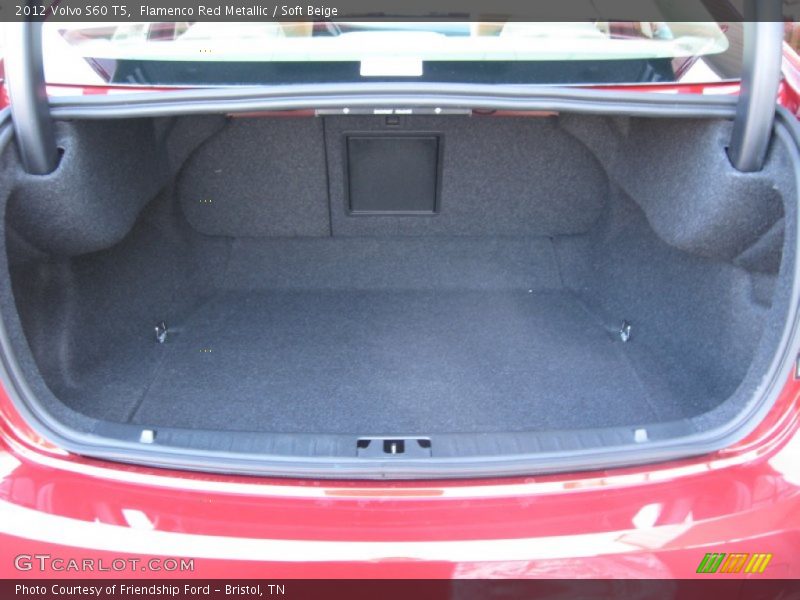 Flamenco Red Metallic / Soft Beige 2012 Volvo S60 T5