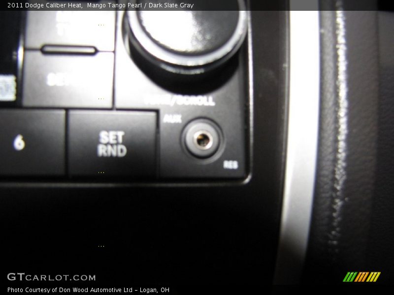 Mango Tango Pearl / Dark Slate Gray 2011 Dodge Caliber Heat