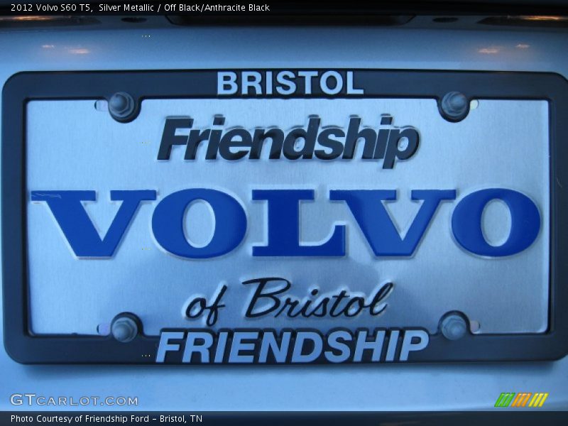 Silver Metallic / Off Black/Anthracite Black 2012 Volvo S60 T5