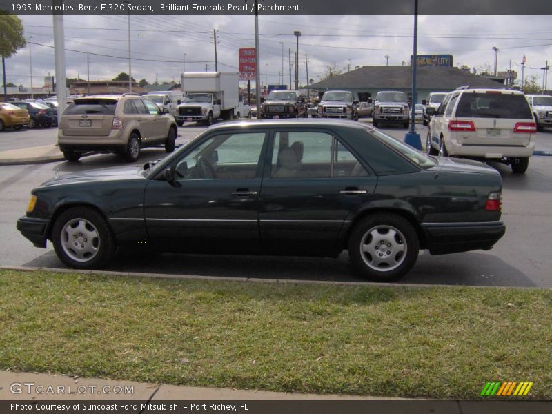 Brilliant Emerald Pearl / Parchment 1995 Mercedes-Benz E 320 Sedan