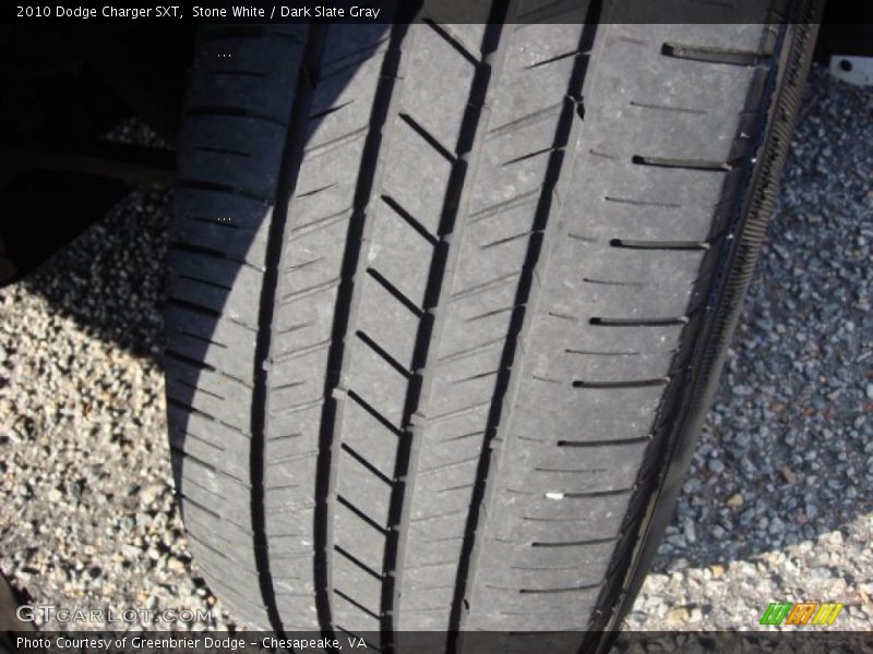 Stone White / Dark Slate Gray 2010 Dodge Charger SXT