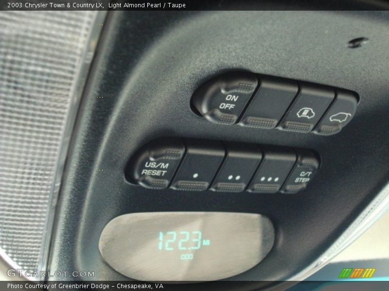 Light Almond Pearl / Taupe 2003 Chrysler Town & Country LX