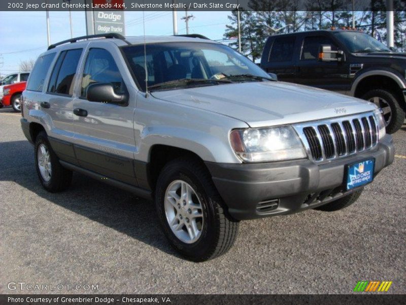Silverstone Metallic / Dark Slate Gray 2002 Jeep Grand Cherokee Laredo 4x4