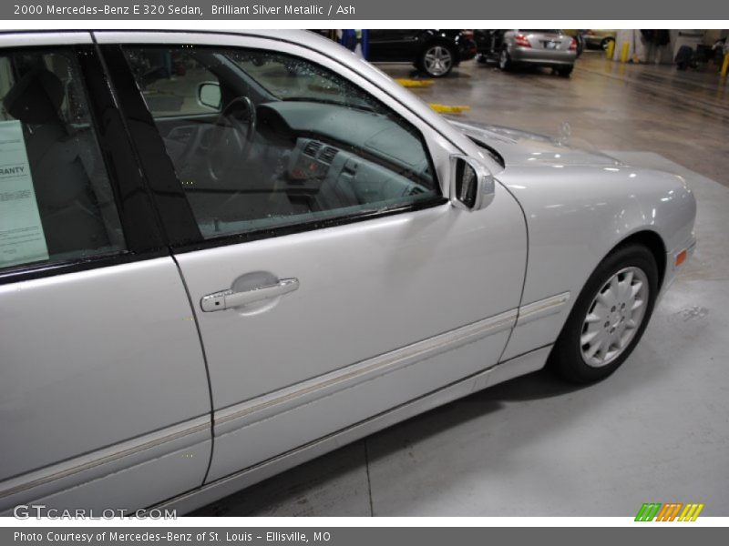 Brilliant Silver Metallic / Ash 2000 Mercedes-Benz E 320 Sedan