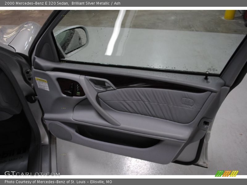 Brilliant Silver Metallic / Ash 2000 Mercedes-Benz E 320 Sedan