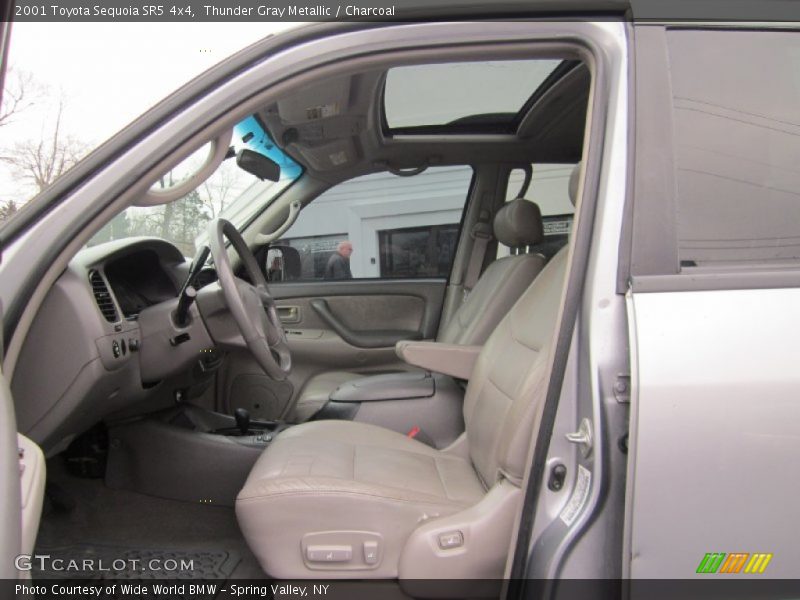 Thunder Gray Metallic / Charcoal 2001 Toyota Sequoia SR5 4x4