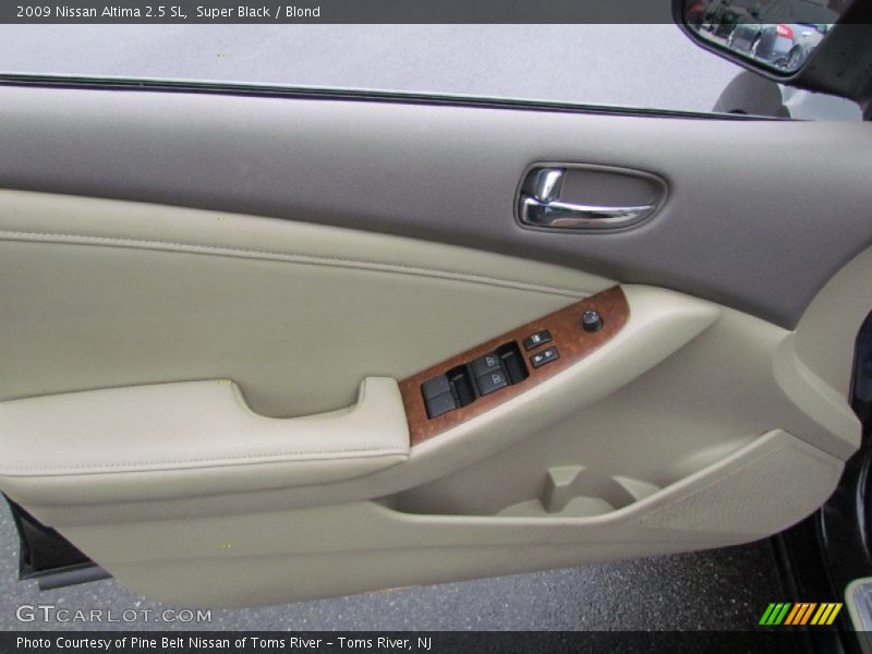 Super Black / Blond 2009 Nissan Altima 2.5 SL