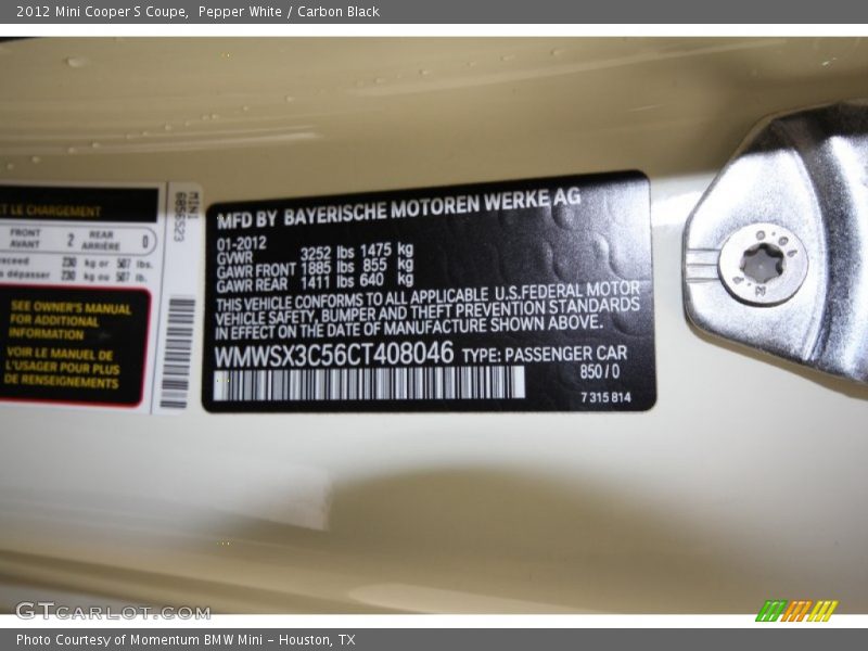 Pepper White / Carbon Black 2012 Mini Cooper S Coupe