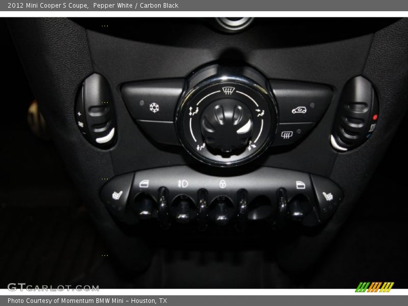 Pepper White / Carbon Black 2012 Mini Cooper S Coupe